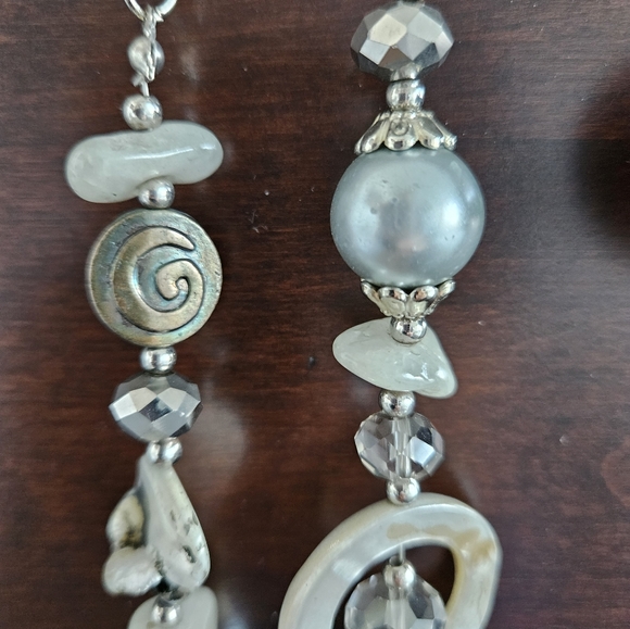 Necklace - Picture 3 of 6